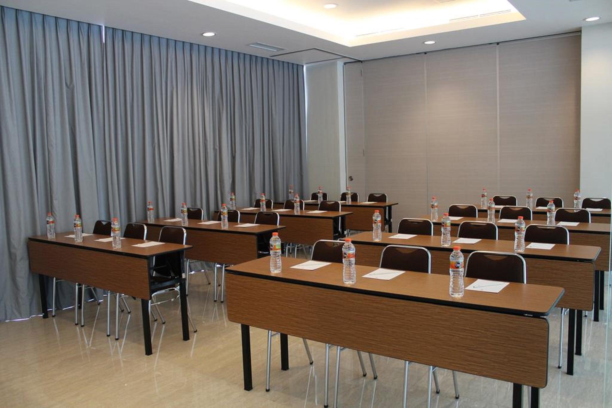 Amaris Hotel Setiabudhi - Bandung Exterior photo